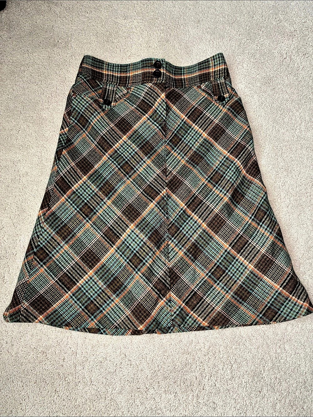 H&M Plaid A-Line midi 25% wool Skirt in Brown & Green Size 6 made in Romania